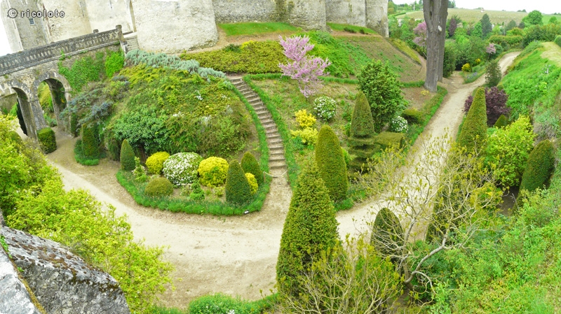 Douves du chÃ¢teau de Luynes