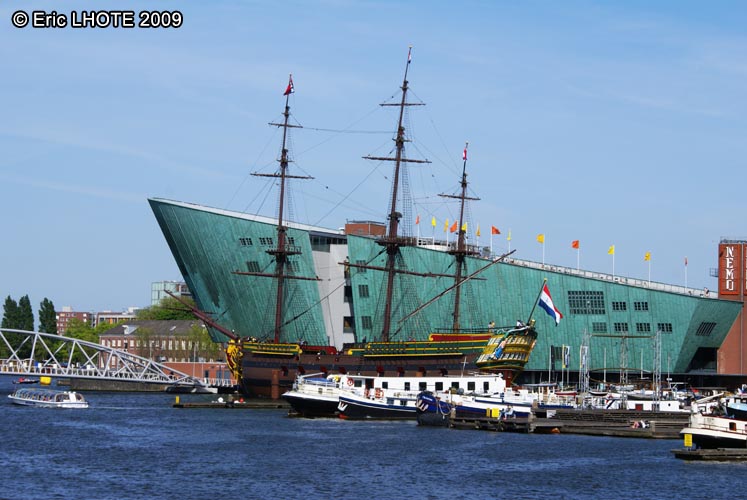 MusÃ©e NÃ©mo Ã  Amsterdam