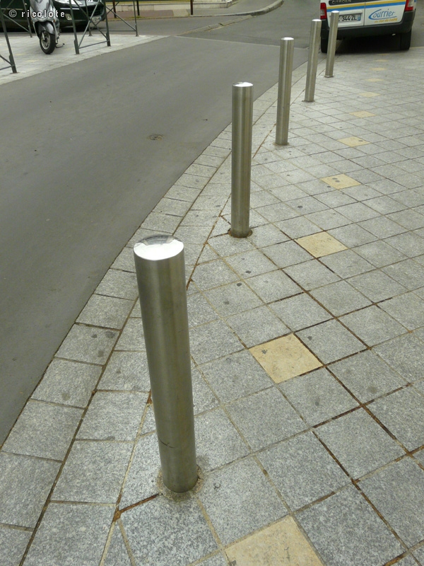 Potelets en inox