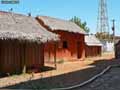 Huttes-malgaches-20120817184127.jpg