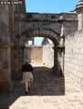 Ruelle-en-pierre-20120817184046.jpg