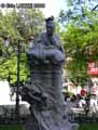Statue-et-pigeon-20120822190324.jpg