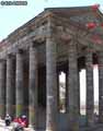 Temple-a-colonnades-a-antananarivo-20120816184350.jpg